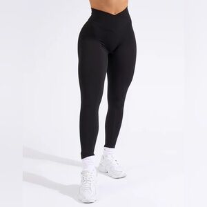 buffbunny cross waist legging